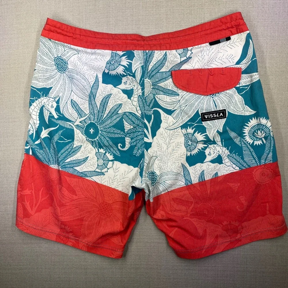 Vissla Mens Boardshorts Teal Red Floral Seahorse Print Swim Trunks Size 36